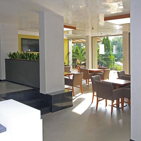Hotel Excelsior Golden Sands Bagian luar foto