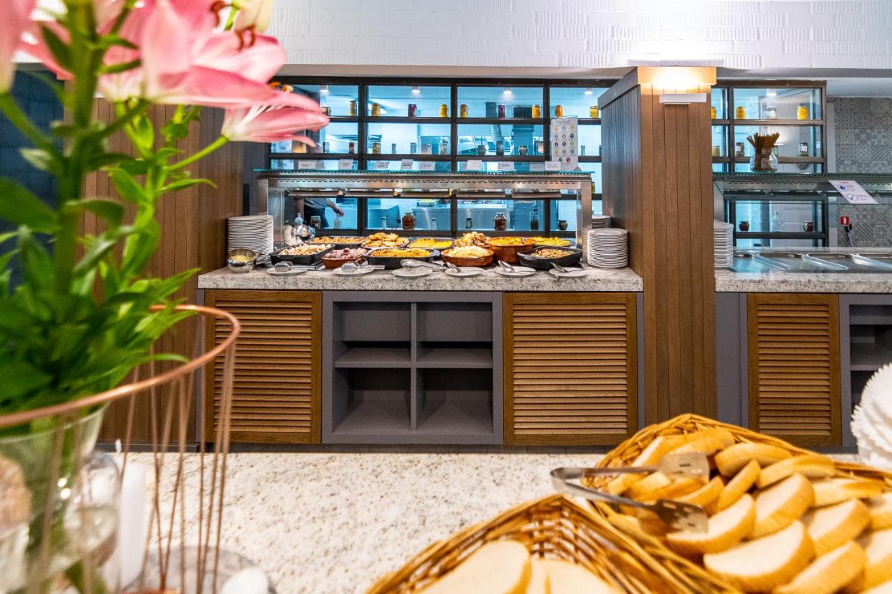 Hotel Excelsior Golden Sands Bagian luar foto