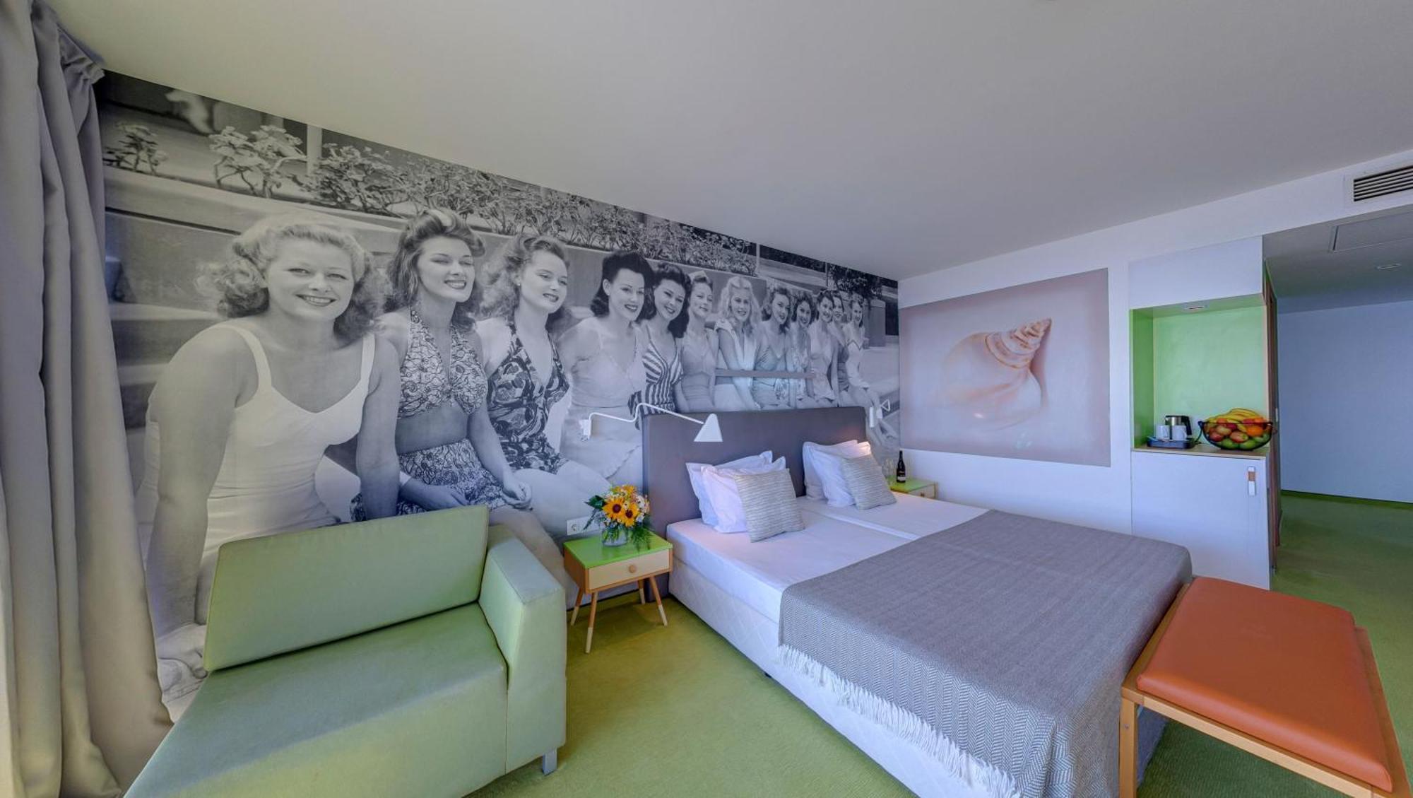 Hotel Excelsior Golden Sands Bagian luar foto